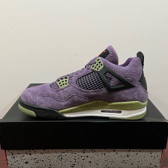 Air Jordan 4, Women’s, AQ9129 500, Canyon Purple - Picture 3 of 14